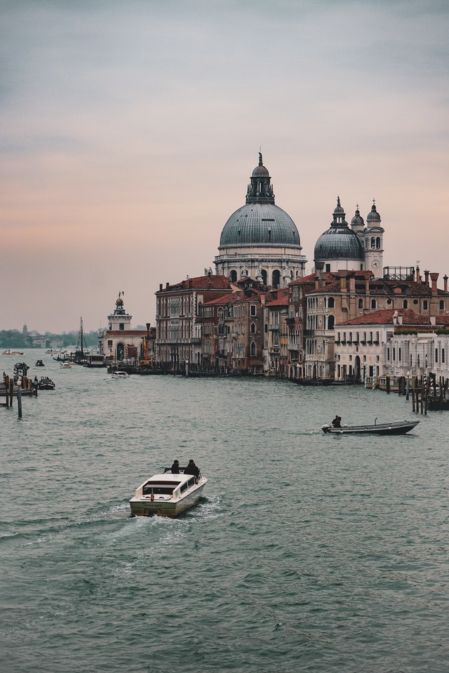 Santa Croce – the liveliest part of Venice