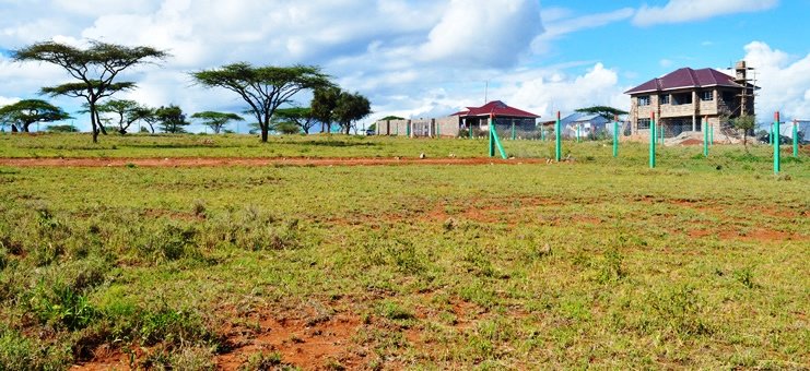 How to do a manual and online land search in Kenya